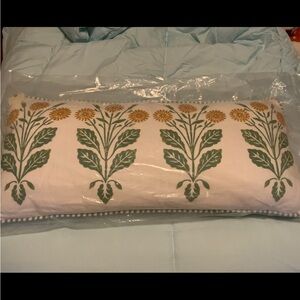 ANTHROPOLOGIE Ellen Merchant Cottage Core Cotton Pillow